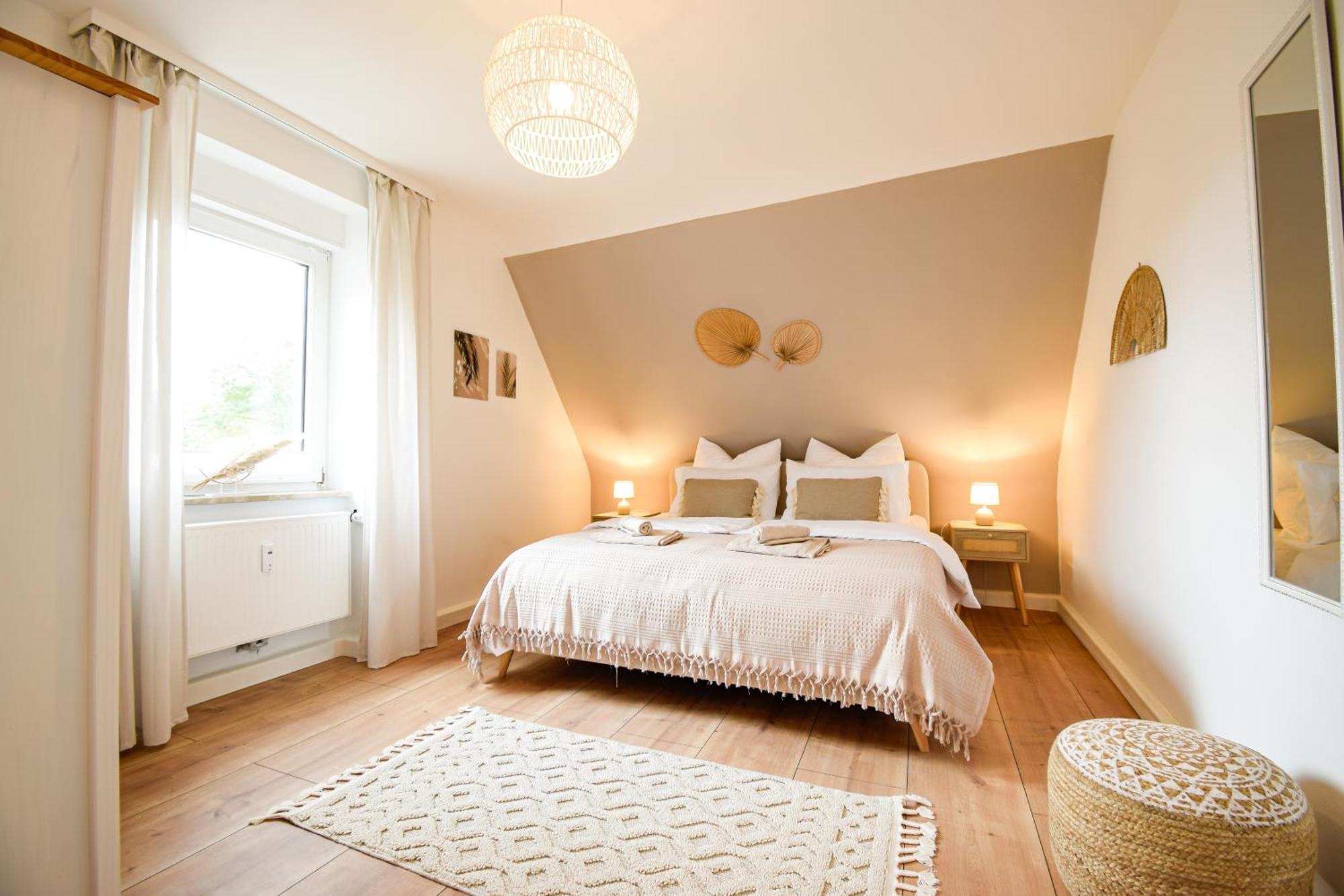 Boho-Apartment - Feel Like Home, Tiny Bathroom & Garage, 60M2 Mühlacker Extérieur photo