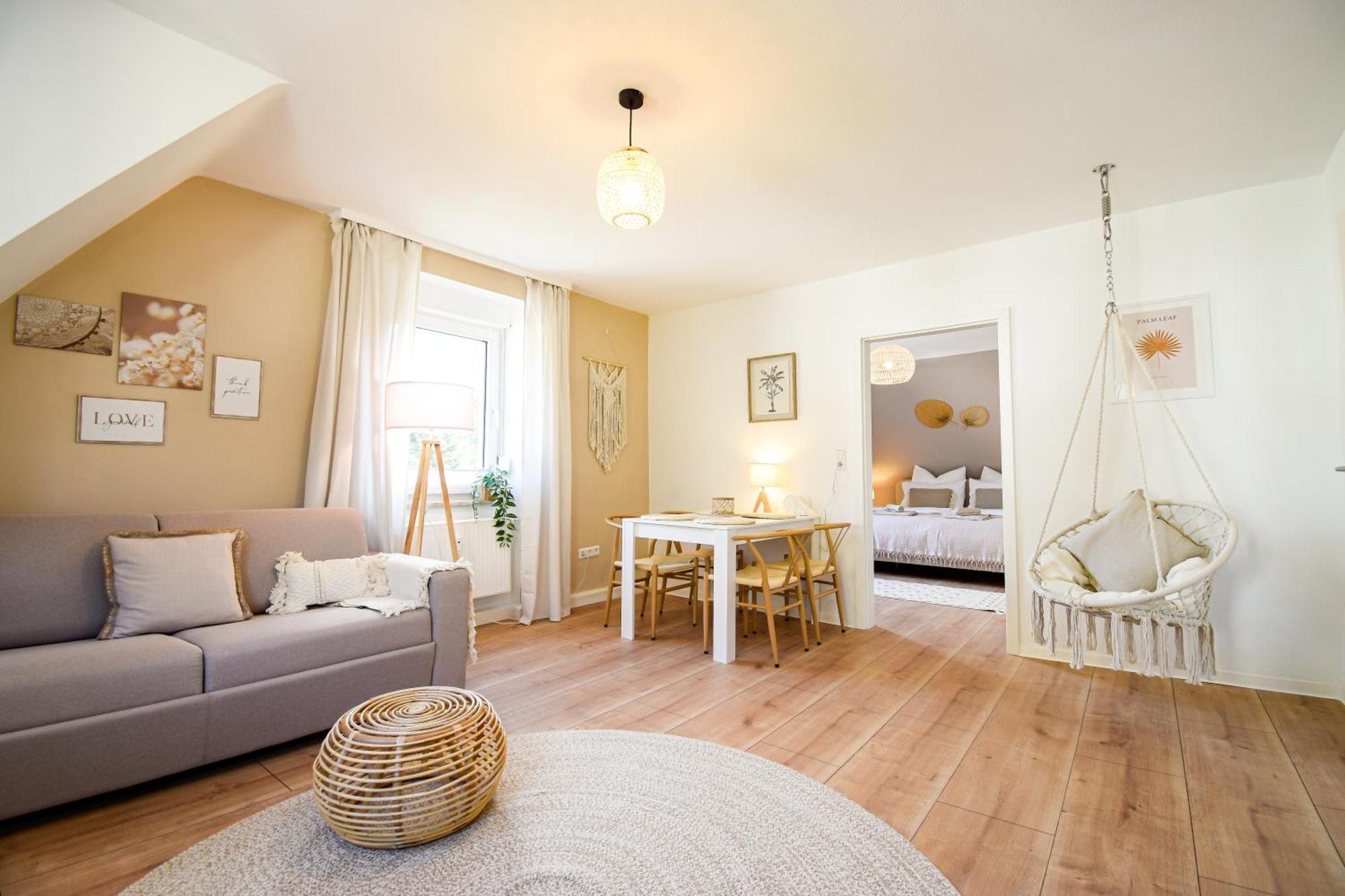 Boho-Apartment - Feel Like Home, Tiny Bathroom & Garage, 60M2 Mühlacker Extérieur photo